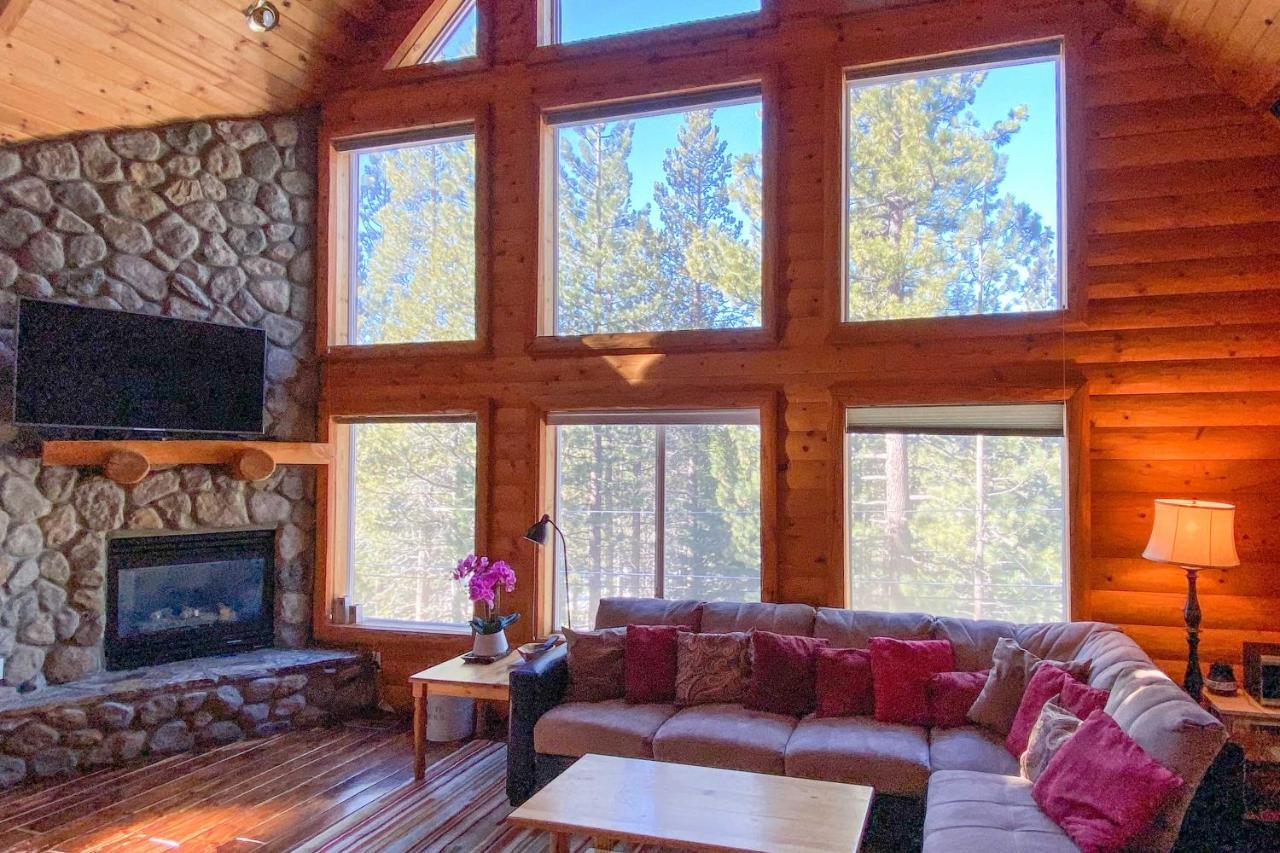 South Tahoe Vacation With Indoor Pool *