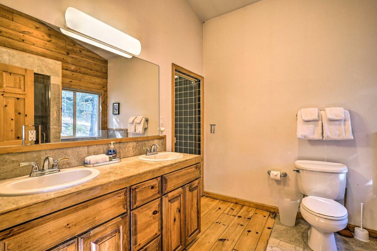 South Tahoe Vacation With Indoor Pool Ferienhaus